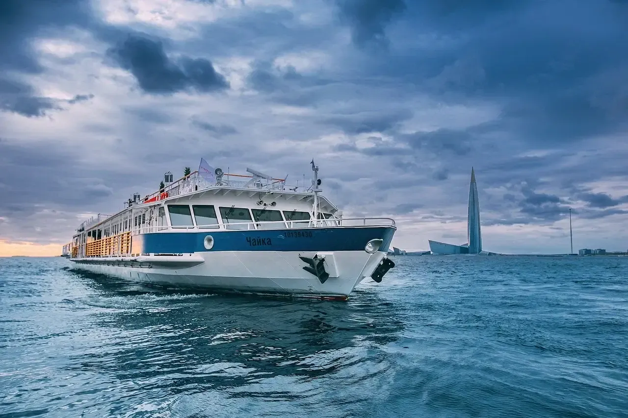 «Чайкой» по волнам: интервью с капитаном первого в России СПГ-теплохода