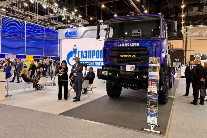 «Газпром СПГ технологии» и «Газстройпром»: курс на газомоторную трансформацию